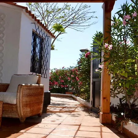 En * 普拉亚戴尔雷安格莱斯